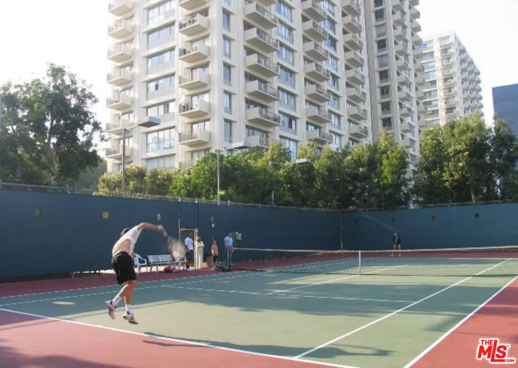 2170 Century Park East 1611, Los Angeles, California 90067 home-pic-36